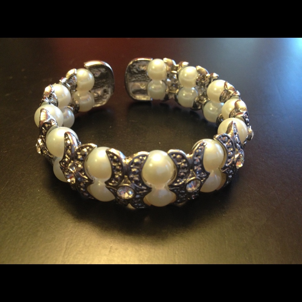 Bracelet by Anna Bellagio